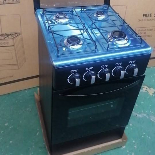 Straight-View Door Commercial Range - 4 Independent Gas Burners with Separate Oven Control